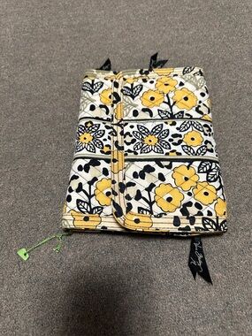 Vera Bradley Jewelry Folio Go Wild Pattern Animal Print MSRP $48